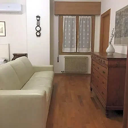 Venezia Bed & Breakfast 3*